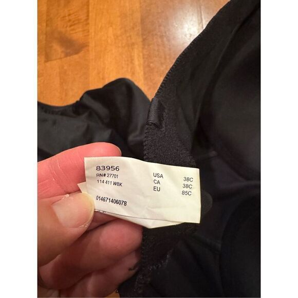 Woman’s flexees by maidenform shareware/body suit size 36C - Picture 4 of 4